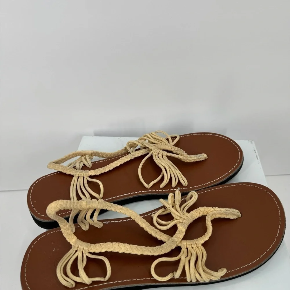 Plaka Summer Sandals Size 11